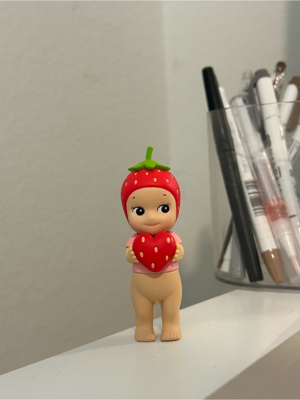 Strawberry Love Sonny Angel